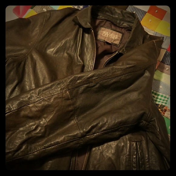 Amazing leather jacket - Picture 1 of 3